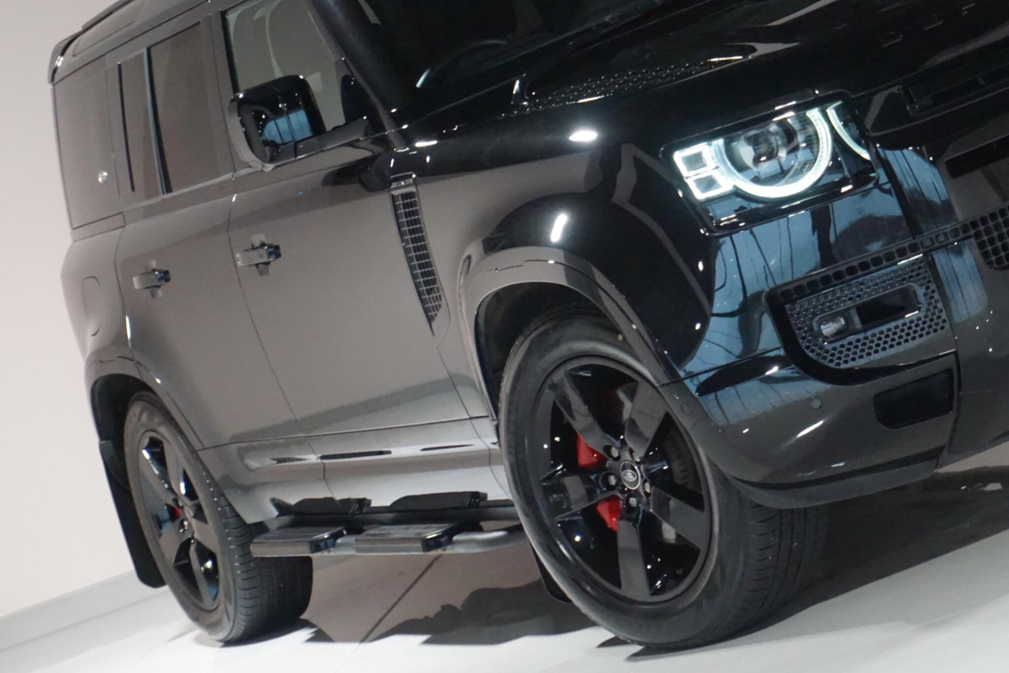 Land Rover Defender 110 2.0 P400e 15.4kWh XS Edition SUV 5dr Petrol Plug-in Hybrid Auto 4WD Euro 6 (s/s) (404 ps)